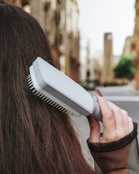 Hairvé™ Self Cleaning Brush