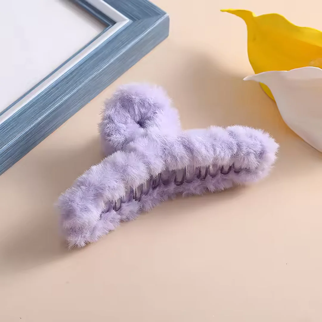 Hairve™ Fluffy Clip